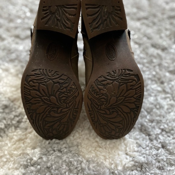 Size 8 western style ankle boots - Picture 5 of 7